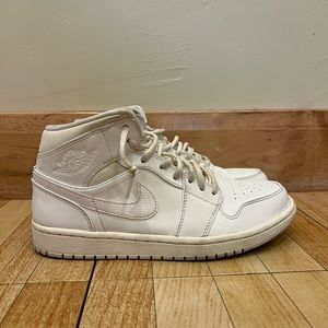Jordan 1 All White. Size 8